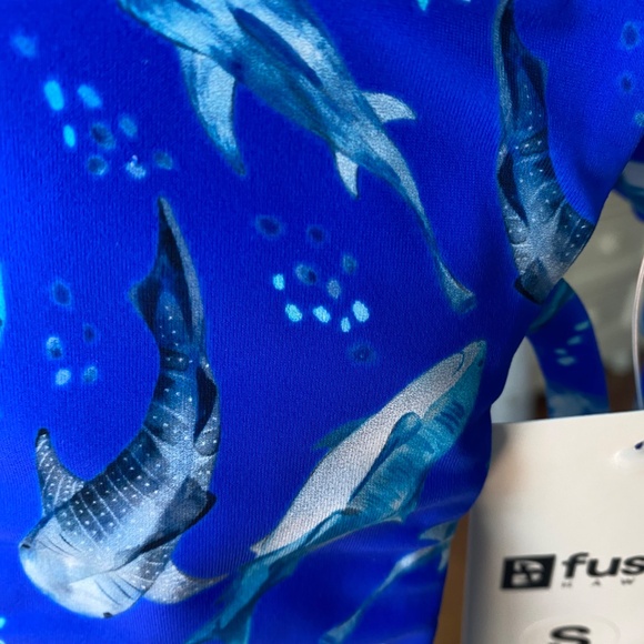 Fused Hawaii Hookeena “bite me” blue swim top - Picture 6 of 8